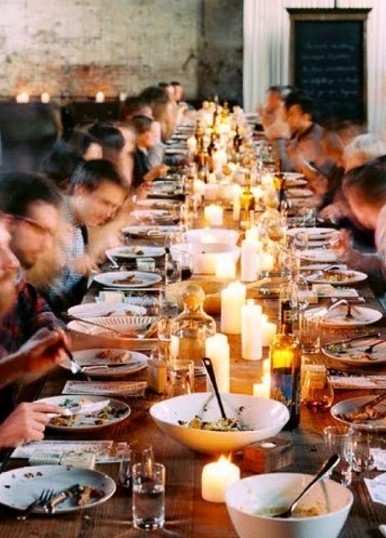 Candlelit long-table dinner
